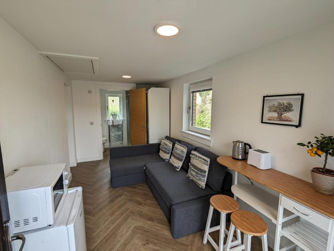 En-Suite Double Room With Private Entrance Edinburgh Ngoại thất bức ảnh