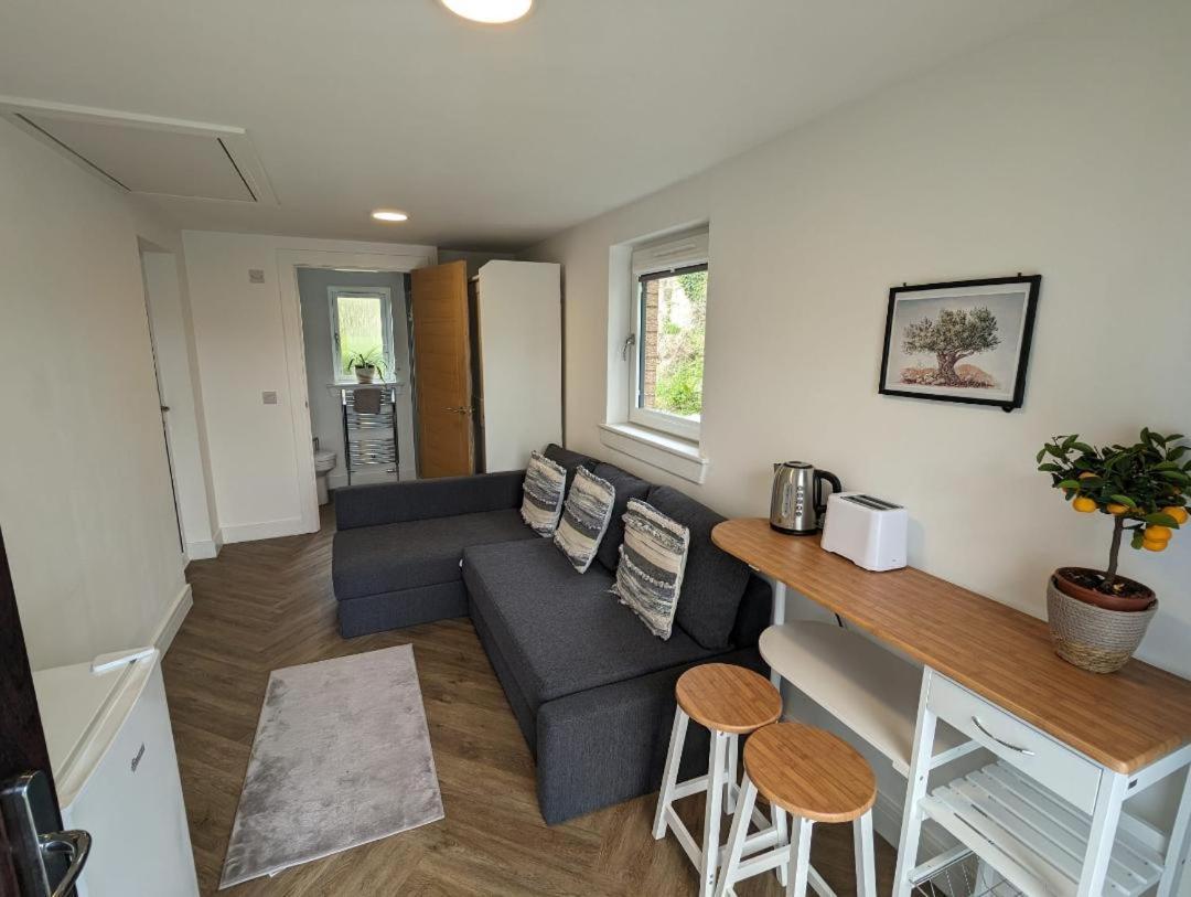 En-Suite Double Room With Private Entrance Edinburgh Ngoại thất bức ảnh